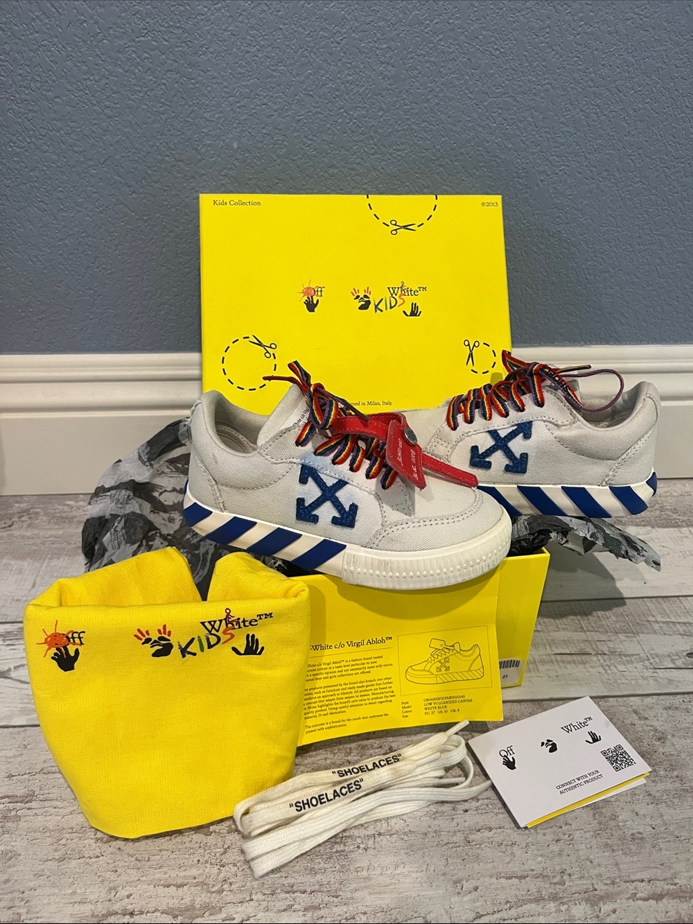 Off-White™ Kids Low Vulcanized Canvas Sneakers, EU 27, White/Blue, Box & Access.